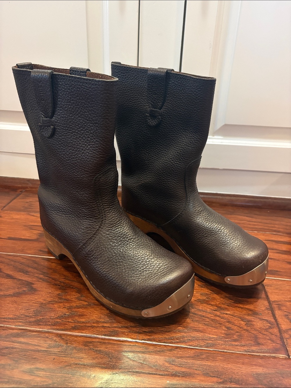 Sanita Black Puk Milled Leather Clog Boots with Metal Toe